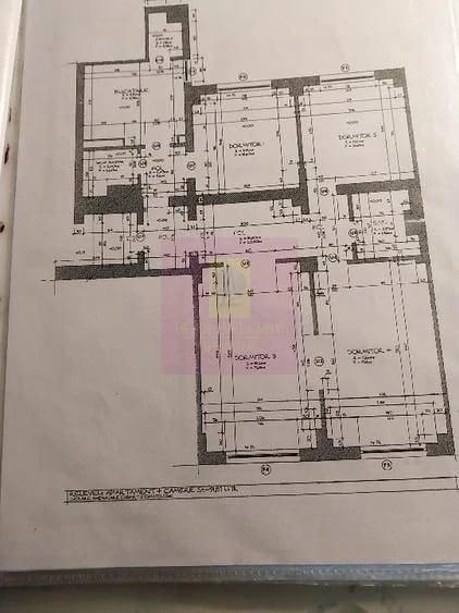 Apartament cu 4 camere decomandat în Muncii