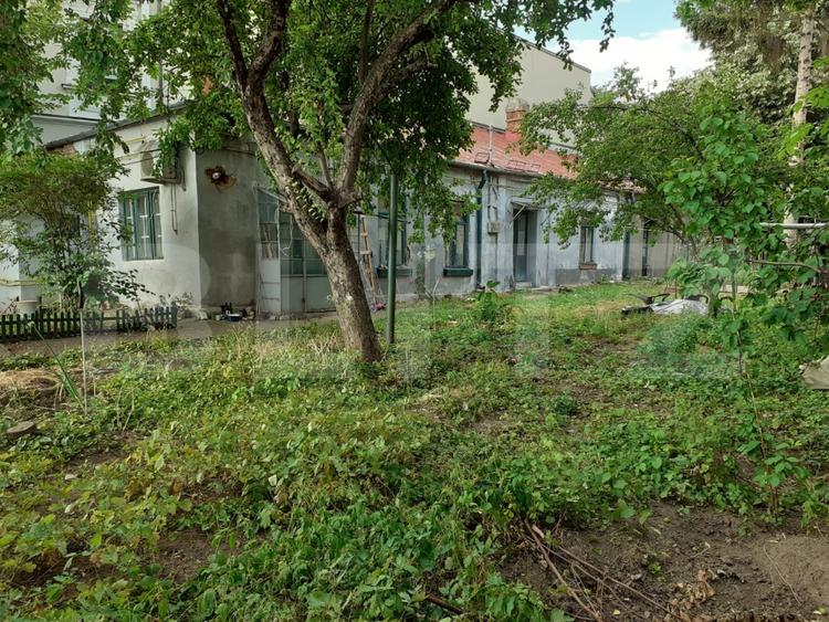 Teren Construcții intravilan de 596 mp, în Ultracentral