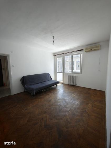 Apartament cu 3 camere, mobilat în Cișmigiu
