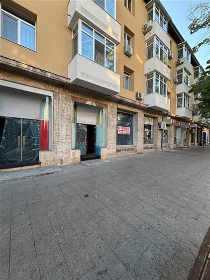Spațiu comercial, de 160 mp, în Central