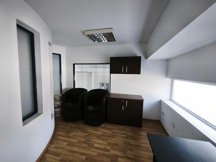 Birou, de 350 mp, în Barbu Văcărescu