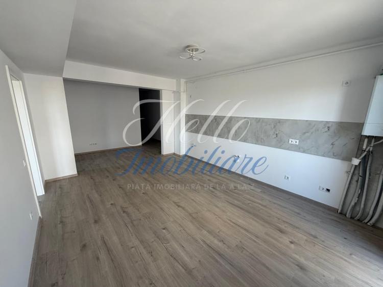 Apartament cu 2 camere semidecomandat în Florești