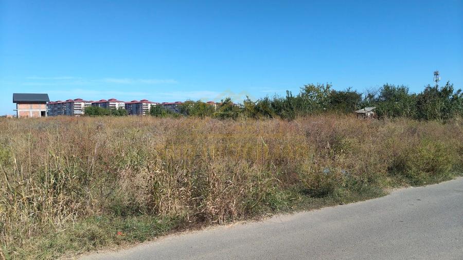 Teren Construcții intravilan de 1495 mp, în Central