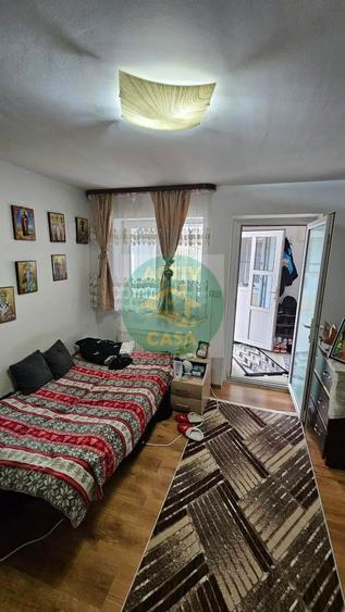 Casă cu 3 camere cu Teren 250 Mp în Est