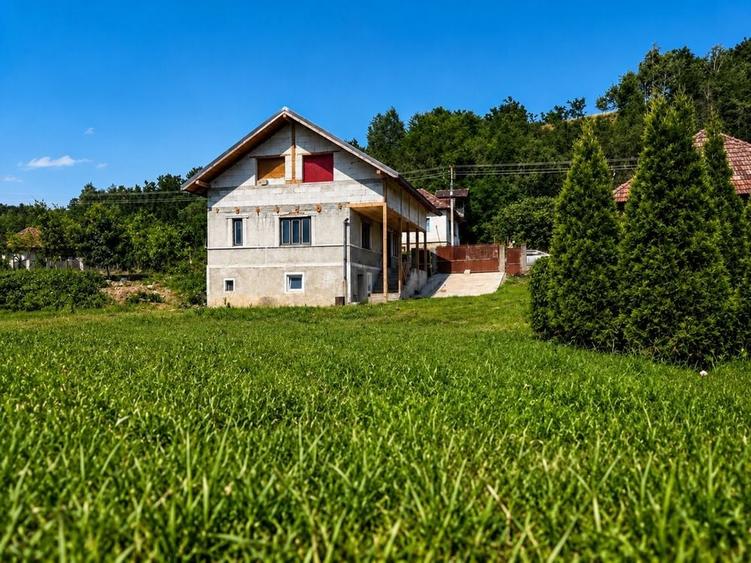 Casa spatioasa cu teren generos Aschileul Mare, la doar 30 km de Cluj-Napoca - 3