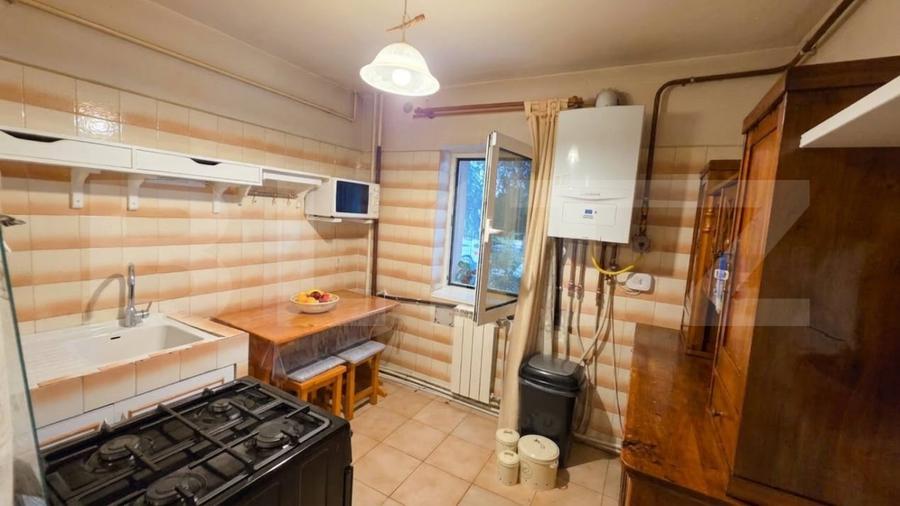 Apartament cu 2 camere decomandat, mobilat în Complex Studențesc