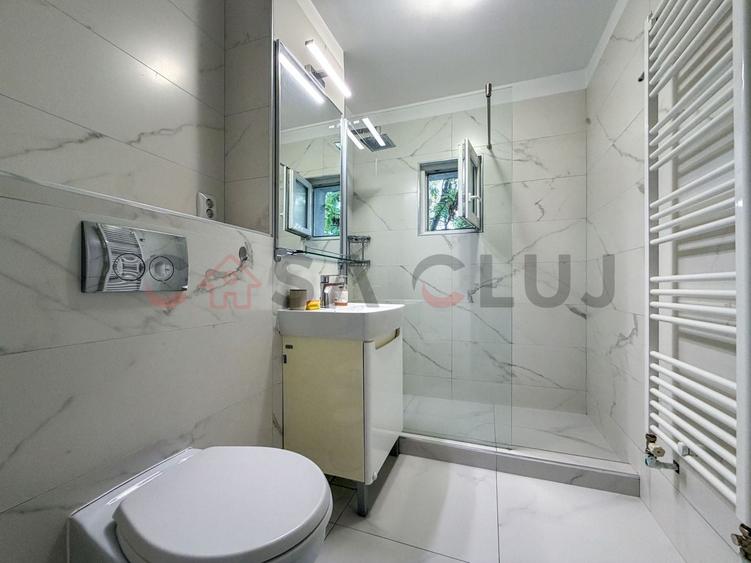 Apartament cu 4 camere decomandat, mobilat în Zorilor