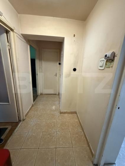 Apartament cu 2 camere decomandat în Micro 14