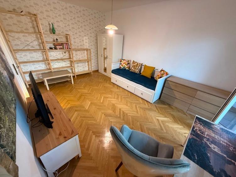 Apartament cu 2 camere decomandat în Iancului