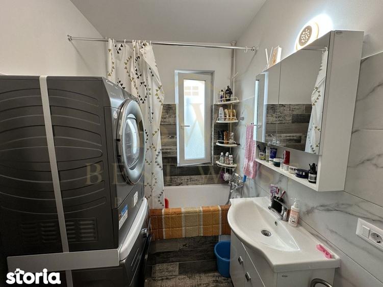 Apartament cu 2 camere semidecomandat în Moșnița Nouă