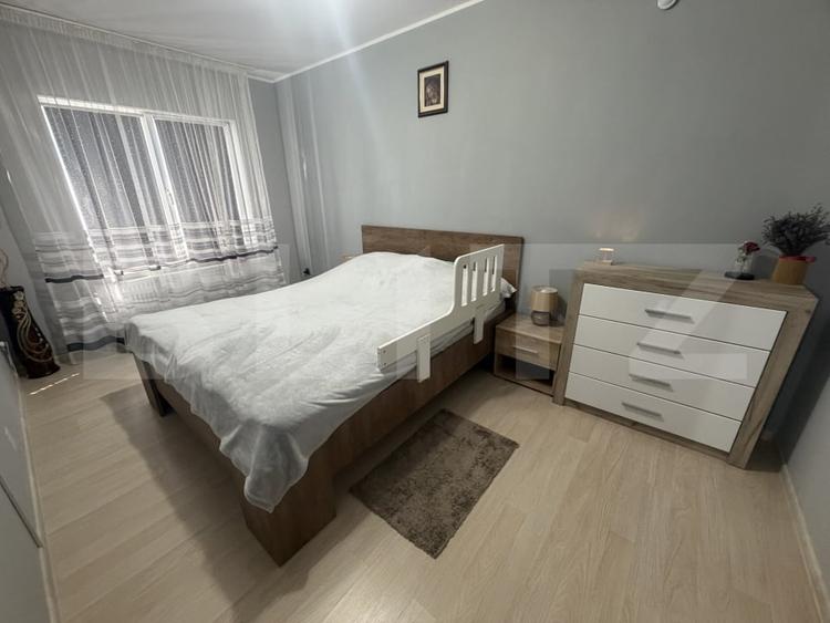 Casă individuală cu 5 camere cu Canalizare în Hereclean
