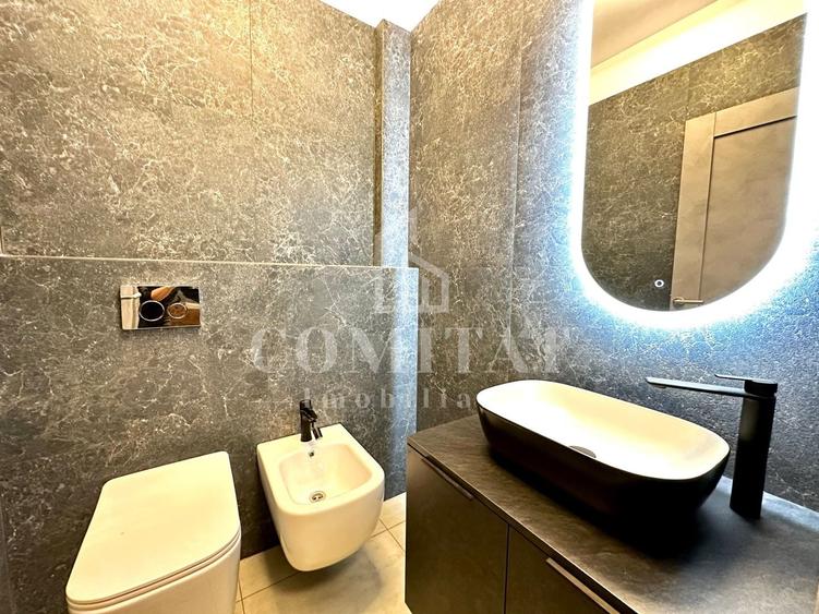 Apartament ultrafinisat | Etaj intermediar | Zona Str Tineretului - 18