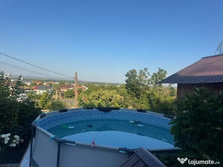 Casă cu 4 camere cu Teren 1160 Mp în Podari