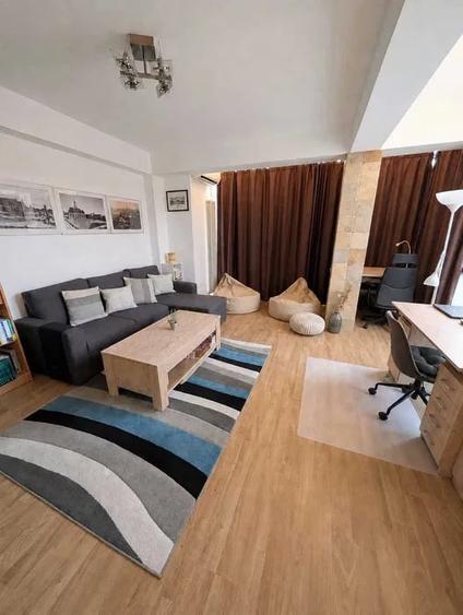 Apartament cu 2 camere decomandat, mobilat în Florești