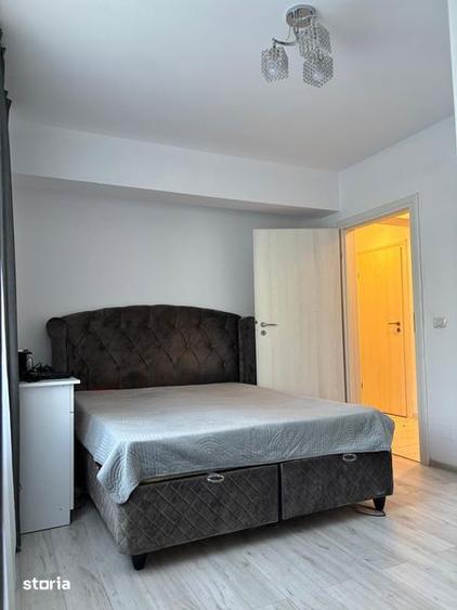 Apartament cu 3 camere decomandat în Fundeni