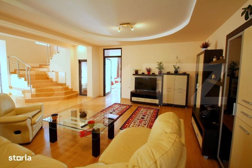 Casă cu 4 camere în Central