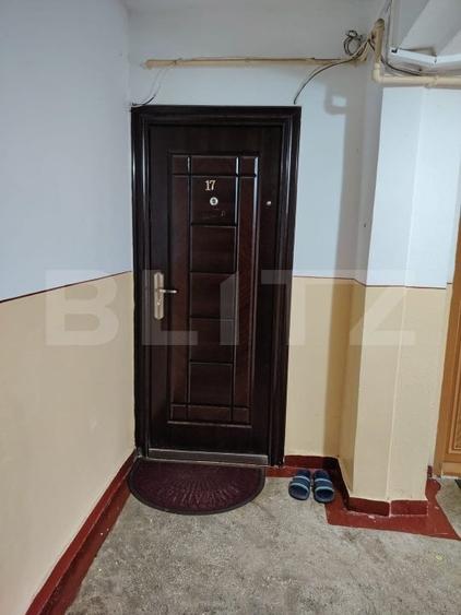 Apartament cu 2 camere semidecomandat, mobilat în Micro 4 — fotografia 1