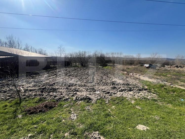 Teren Construcții intravilan de 351 mp, în Exterior Nord