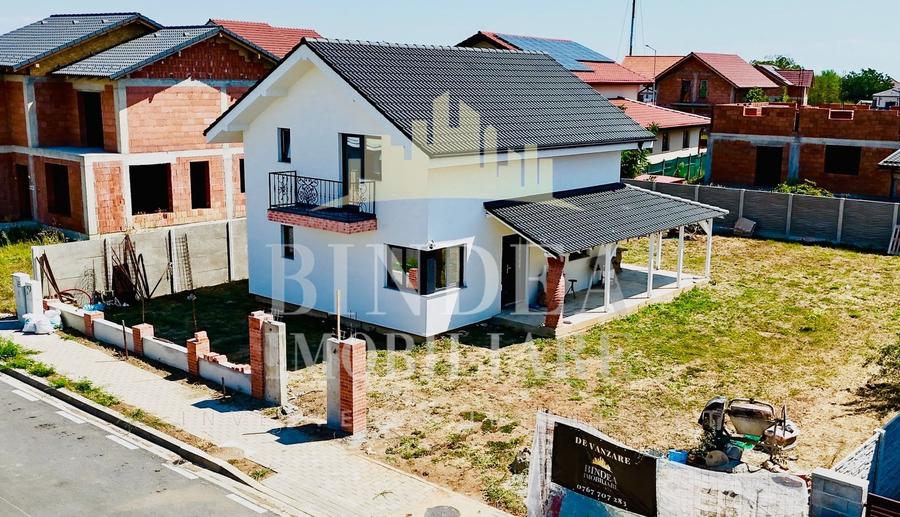 Casă individuală cu 6 camere cu Canalizare în Giarmata