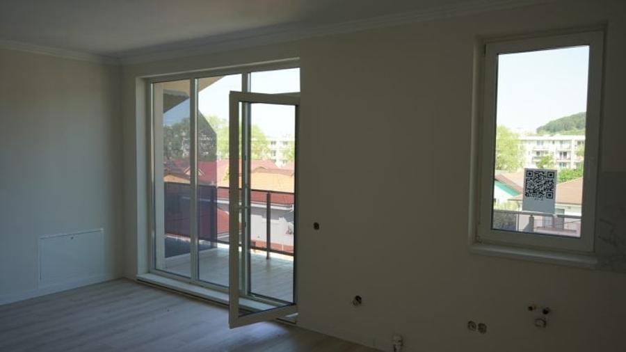 Apartament cu 2 camere semidecomandat în Florești