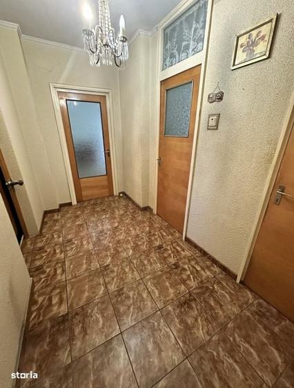 13 Septembrie Razoare 3 Camere Hol H Semi Stradal Oferta - 2