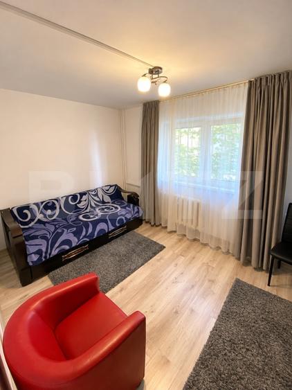 Apartament cu 2 camere nedecomandat, mobilat în Central