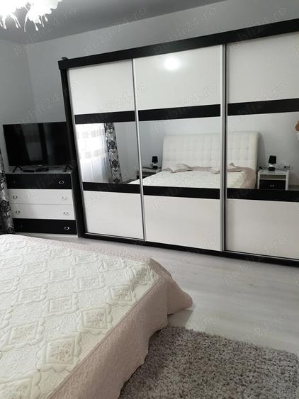 Casă cu 3 camere cu Teren 2500 Mp în Almașu Mic