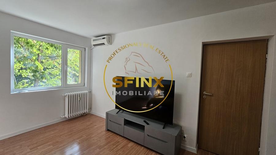 Apartament cu 2 camere semidecomandat, mobilat în Titan