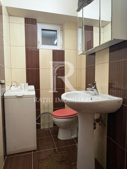 Apartament cu 3 camere decomandat, mobilat în Dragoș Vodă