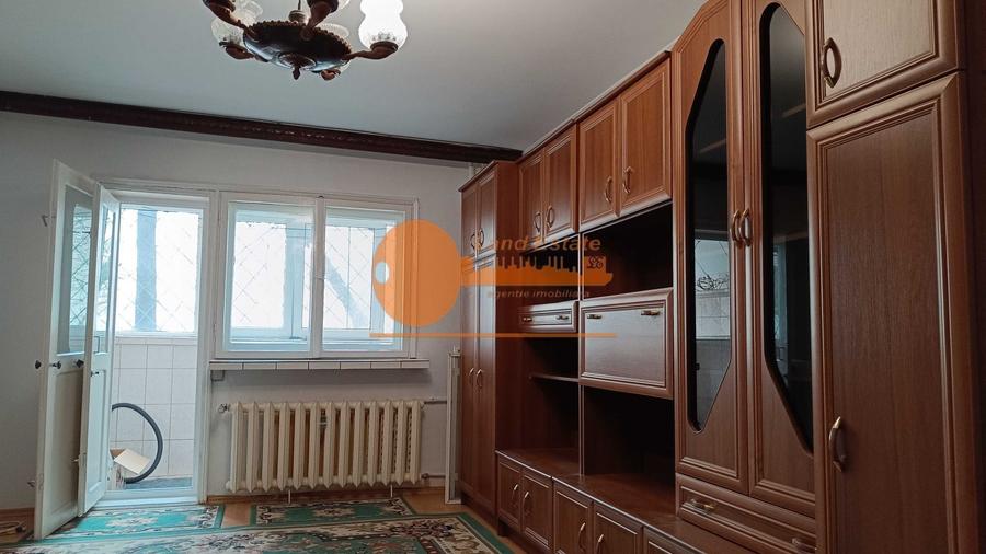 Apartament cu 2 camere decomandat în Gorjului