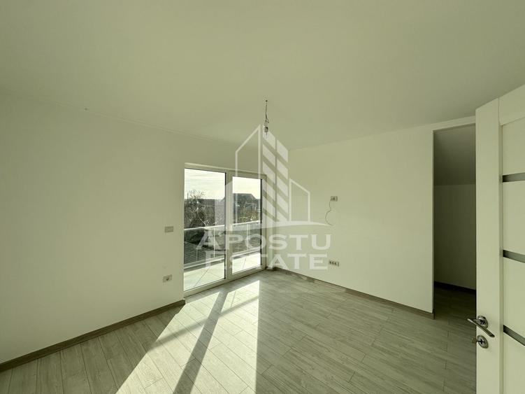 Duplex cu 4 camere cu Canalizare în Becicherecu Mic
