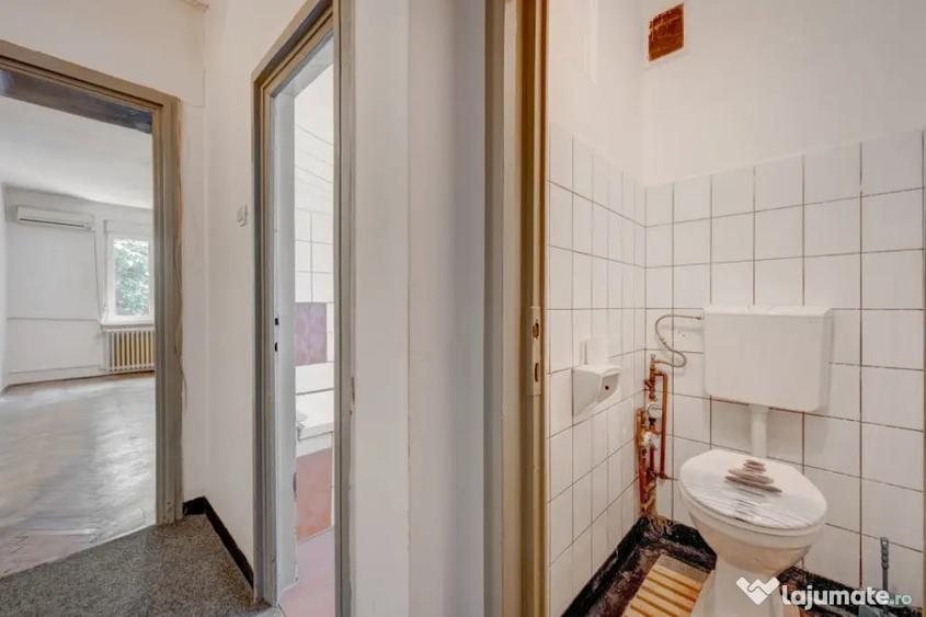 Apartament cu 2 camere decomandat în Basarabia