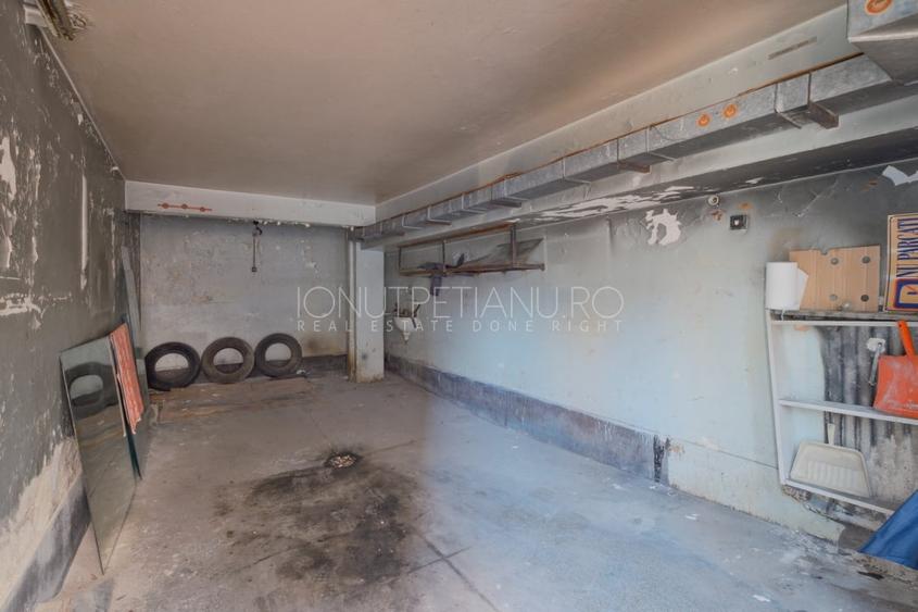 Apartament cu 5 camere circular în Armeneasca