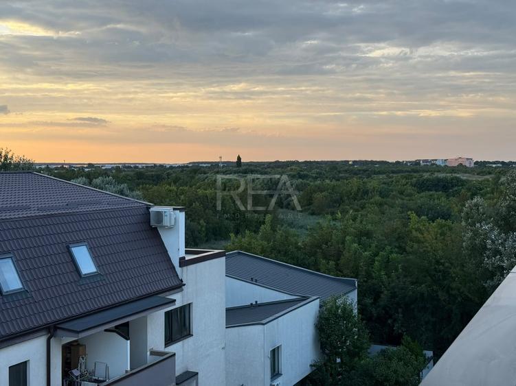 Apartament cu 4 camere semidecomandat în Sisești
