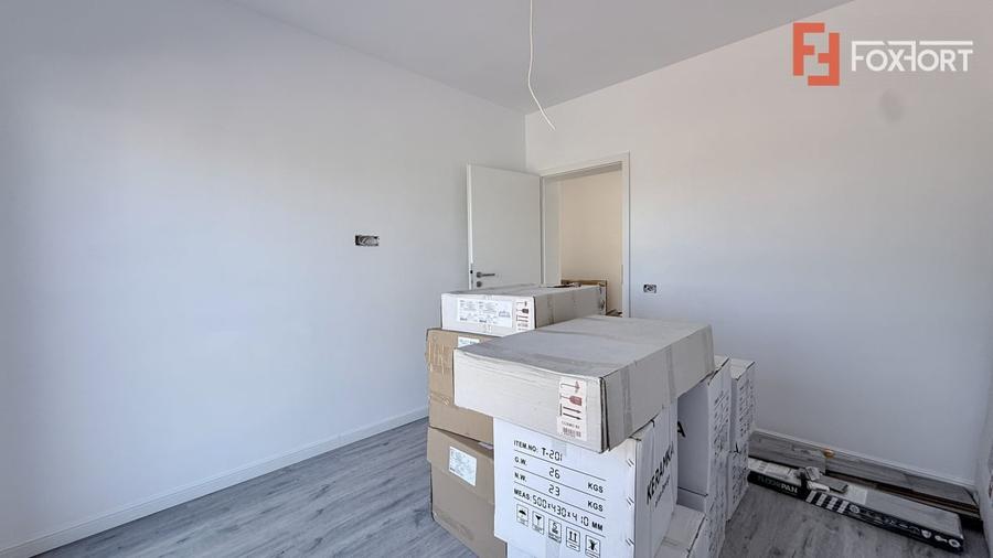 Duplex cu 4 camere cu Teren 315 Mp în Ghiroda