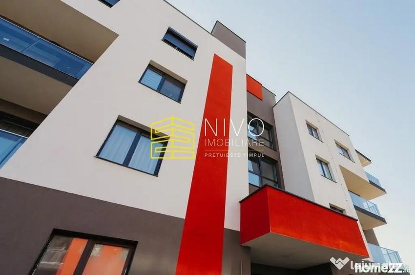 Apartament cu 3 camere semidecomandat în Livezeni