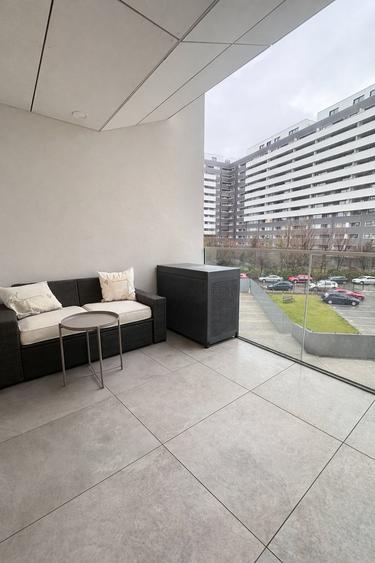Apartament cu 3 camere în Băneasa