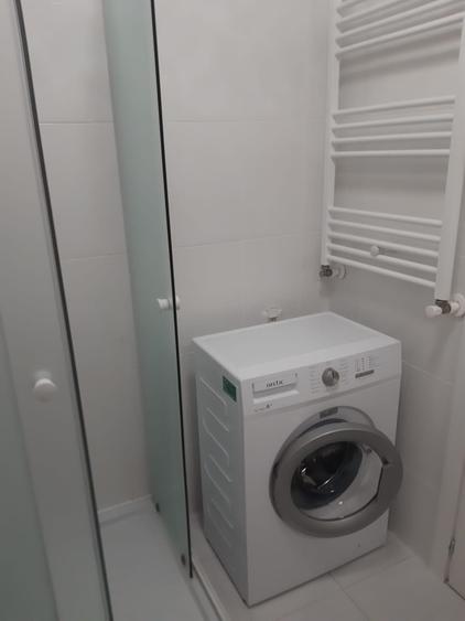 Garsonieră semidecomandată în Titan