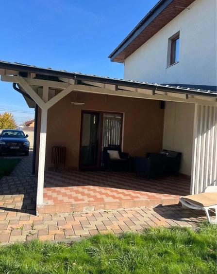 Casă cu Teren 500 Mp în Balciu