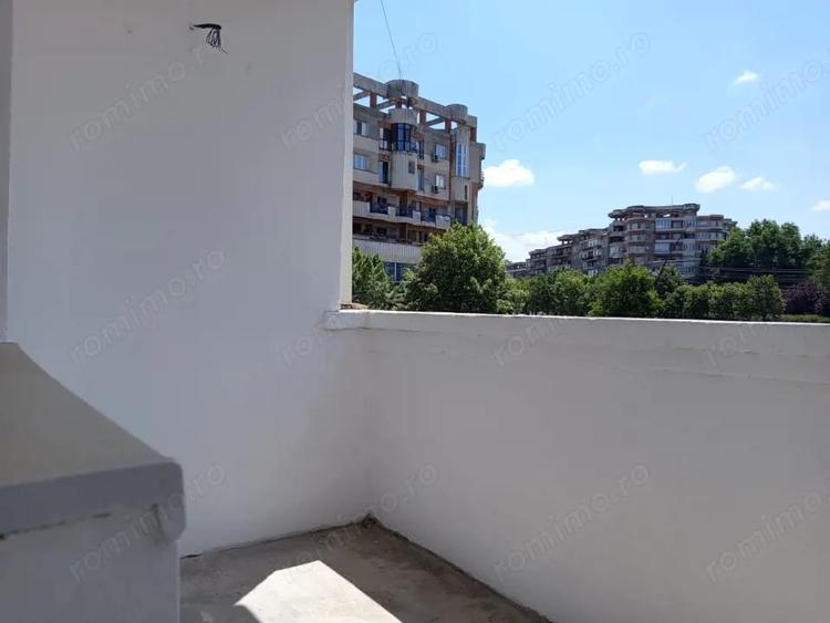 Apartament cu 2 camere decomandat în Progresul