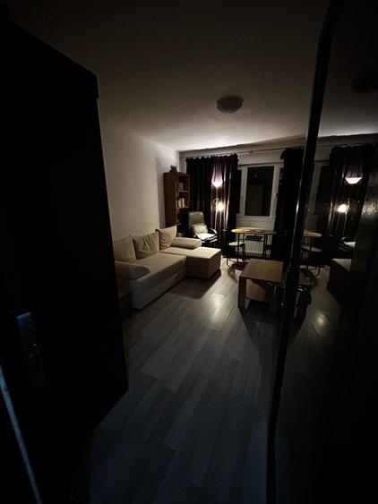 Apartament cu 3 camere în Păcurari