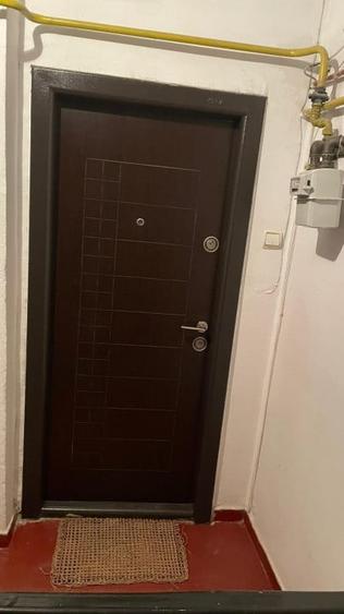 Apartament cu 3 camere decomandat, mobilat în Vidin-Progresul