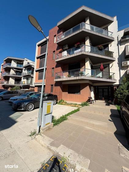 Apartament cu 2 camere decomandat în Tomis Plus