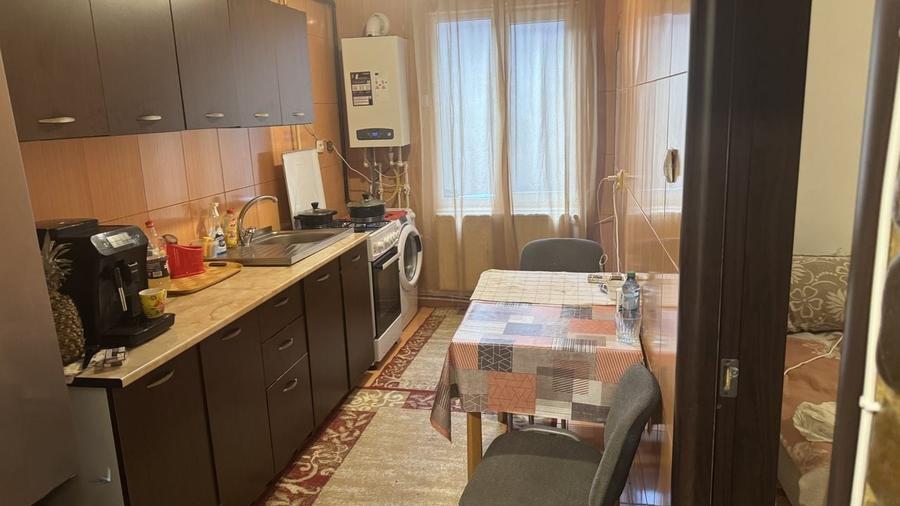 Apartament cu 2 camere semidecomandat în Noua