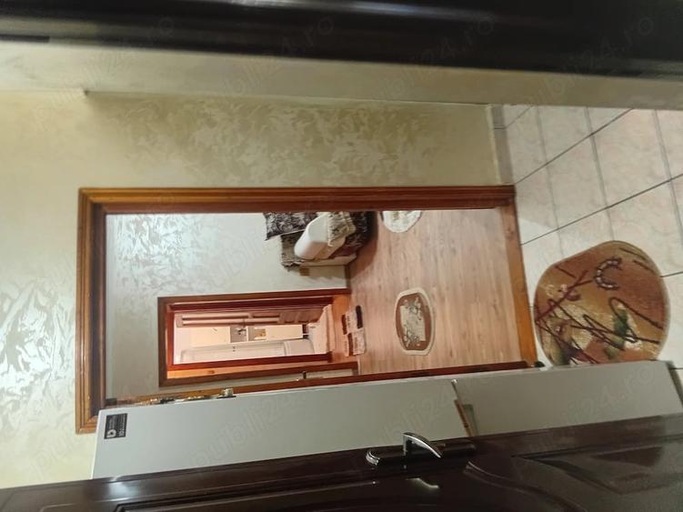 Apartament cu 2 camere nedecomandat în Obor