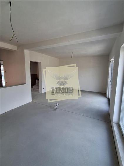Casă individuală cu 5 camere cu Teren 350 Mp în Șura Mare