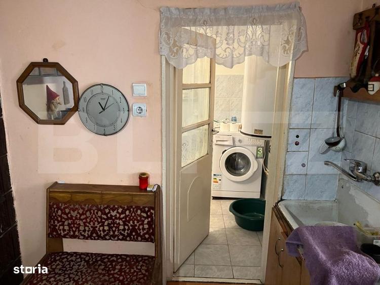 Casă cu 3 camere în Rontău