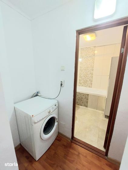 Apartament cu 3 camere decomandat în Decebal