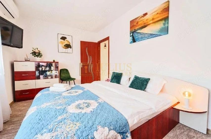 Apartament cu 3 camere decomandat, mobilat în Cetății