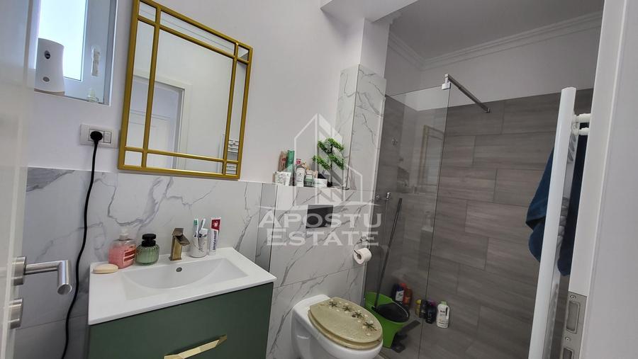 Duplex cu 4 camere cu Canalizare în Covaci